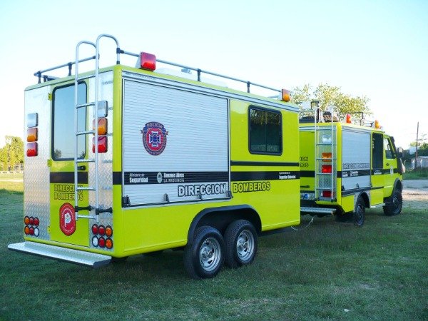 Producto - Trailer para logistica para comando de incidentes