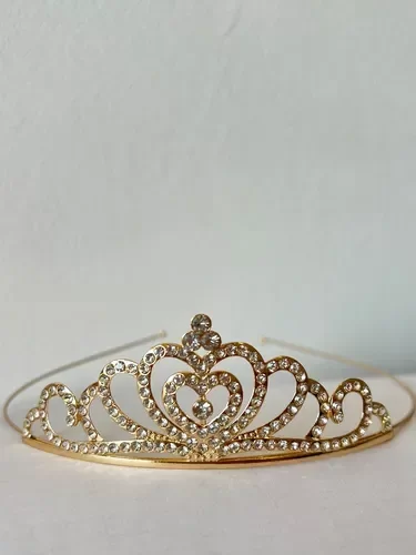 Producto - Tiara princesa dorado corozon