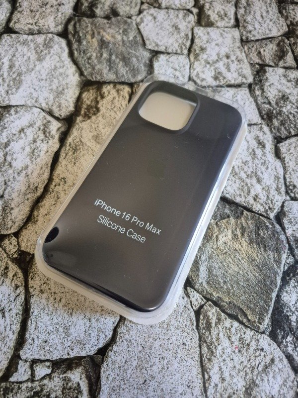 Producto - Funda silicone case logo Iphone 16 Pro Max violeta oscuro