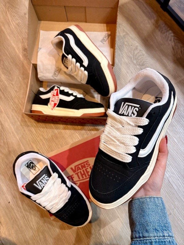 Producto - hylane gamuza negro/blanco