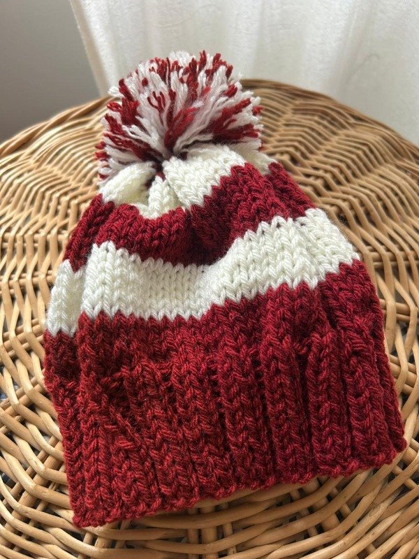 Producto - Gorrito de lana combinado T1