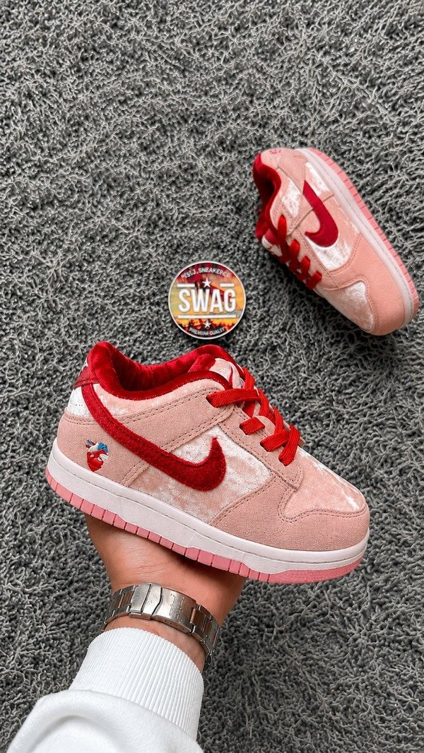 Producto - KIDS - DUNK SB STRANGE LOVE