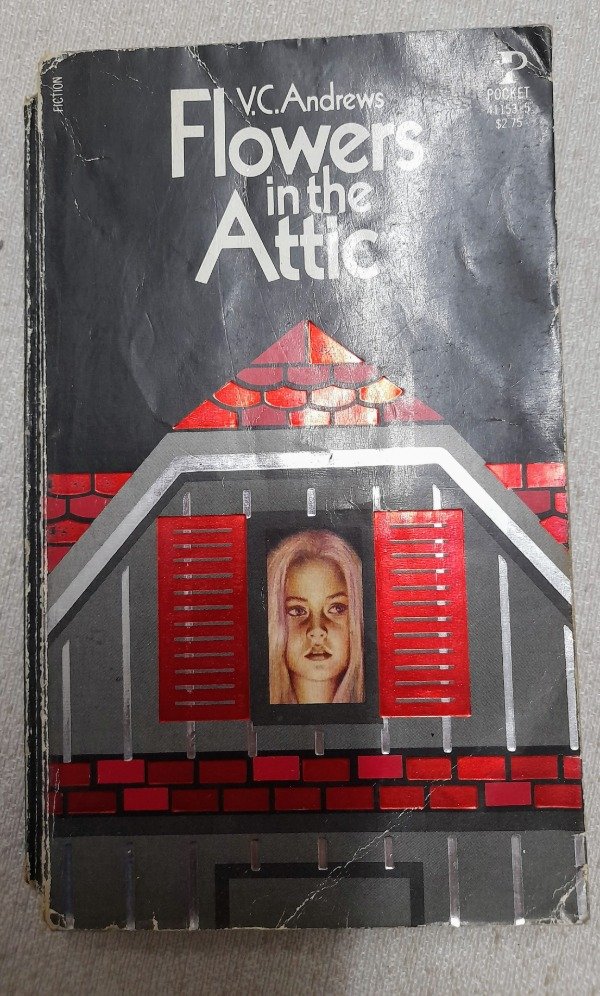 Producto - Flowers In The Attic - V C Andrews - Pocket Books Fiction
