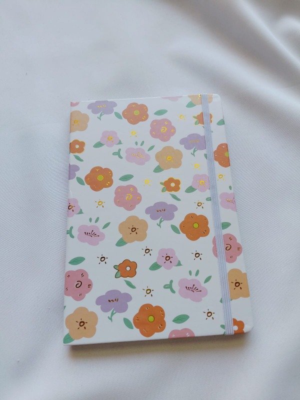 Producto - Cuadernos con elástico florcitas