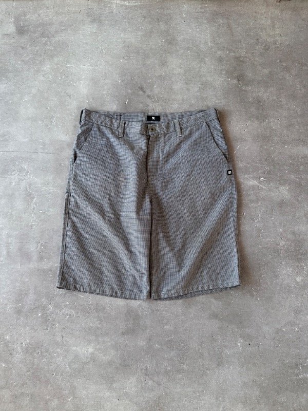 Producto - Bermuda DC T. 44