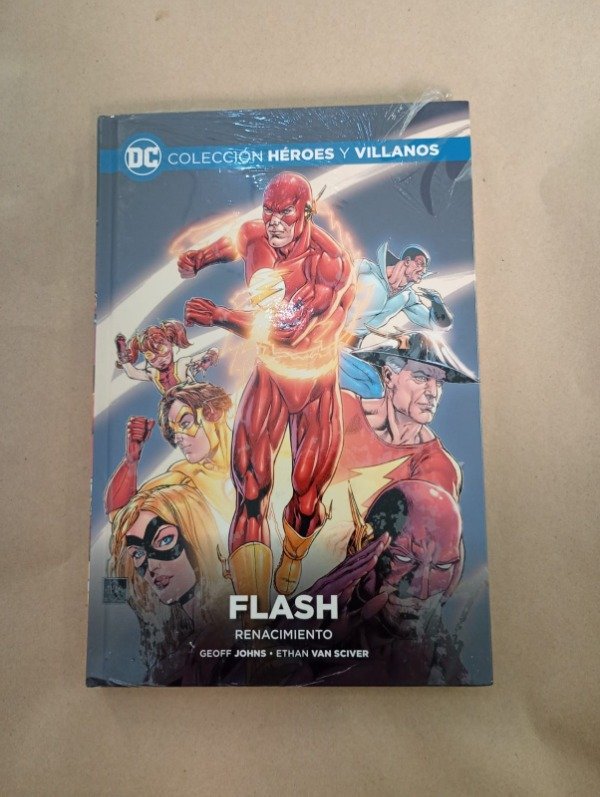Producto - Flash Renacimiento - Johns Van Sciver - DC Comics Salvat ECC - Tapa dura