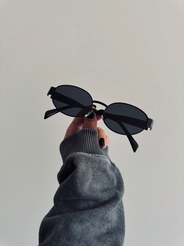 Producto - CELINE BLACK