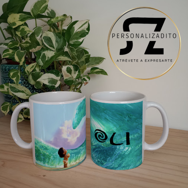 Producto - Taza Moana mirando al agua