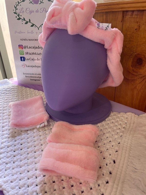 Producto - Set skin care (vincha,pads y muñequeras absorbentes)