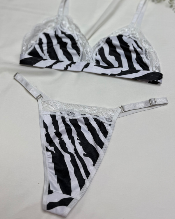 Producto - Conjunto zebra microfibra y puntilla