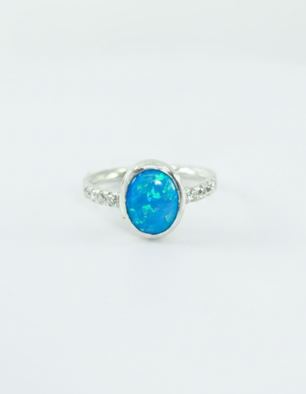 Producto - Anillo con Opalo medio sinfín blanco