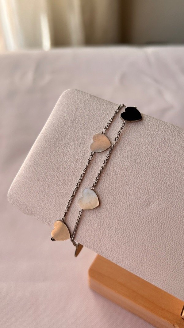 Producto - Pulsera corazones