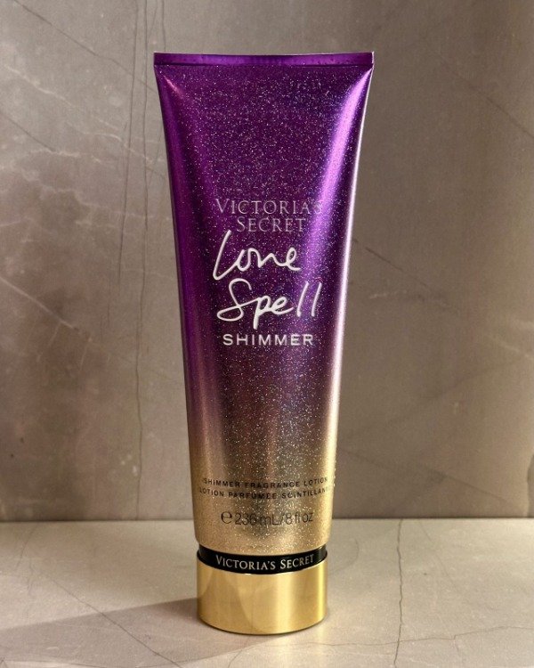 Producto - Locion corporal VS love spell shimmer
