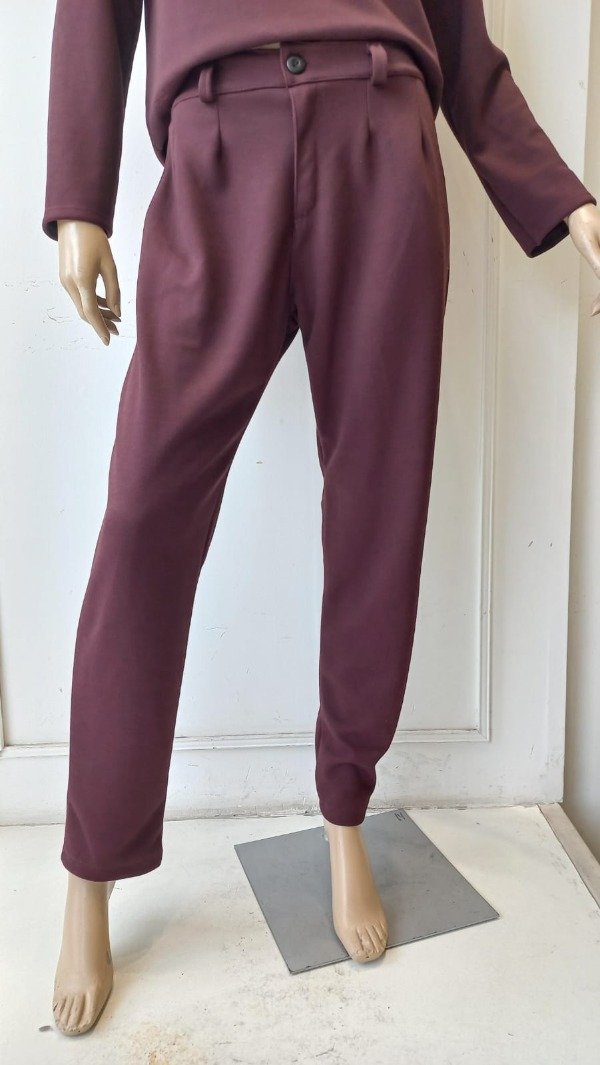 Producto - Pantalón con Botón "Austria" (Art. 6120)