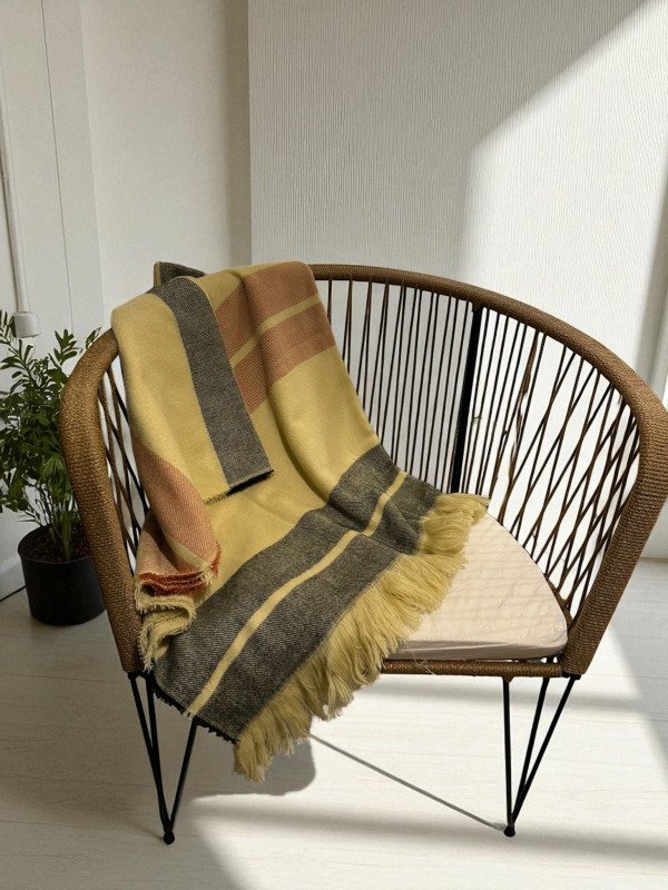 Producto - Manta mod. Amaika Marrón 180x150 cm