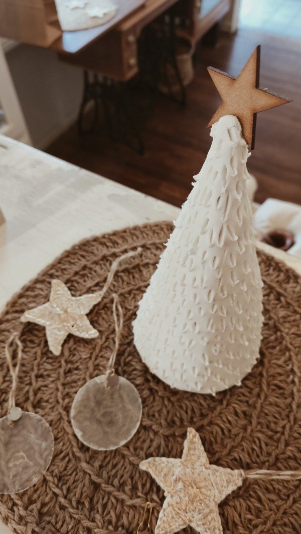 Producto - Arbolito blanco texturizado