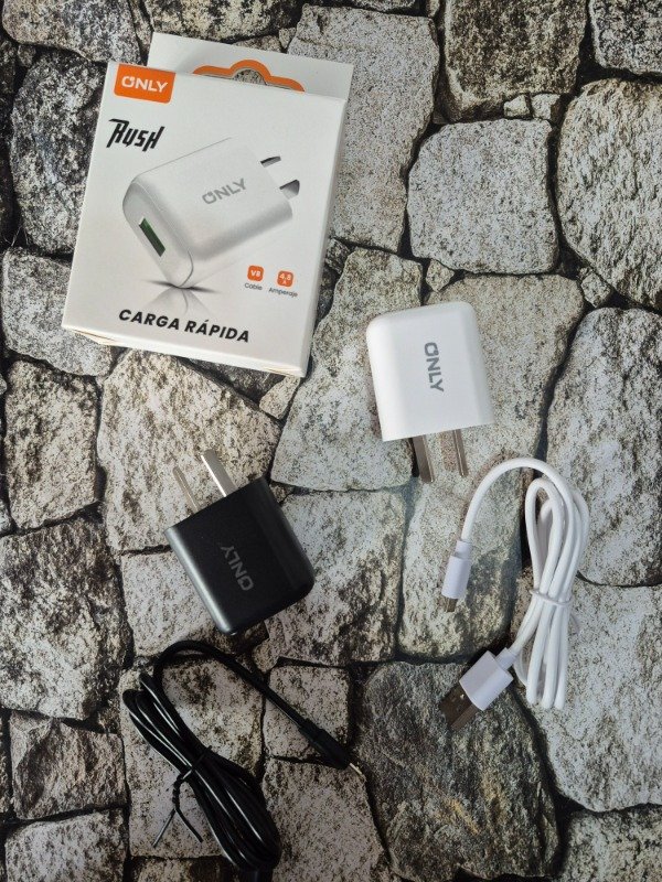 Producto - Cargador Rush 4.4A micro