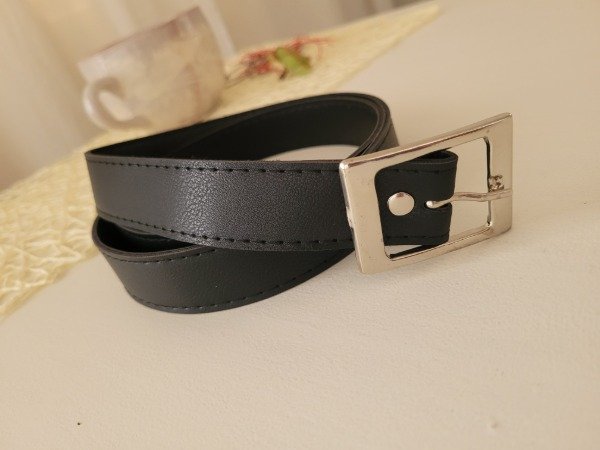 Producto - Cinto negro liso hebilla rectangular