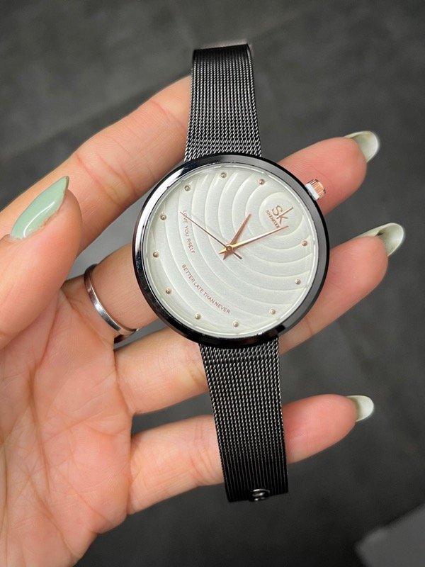 Producto - Reloj metalico negro