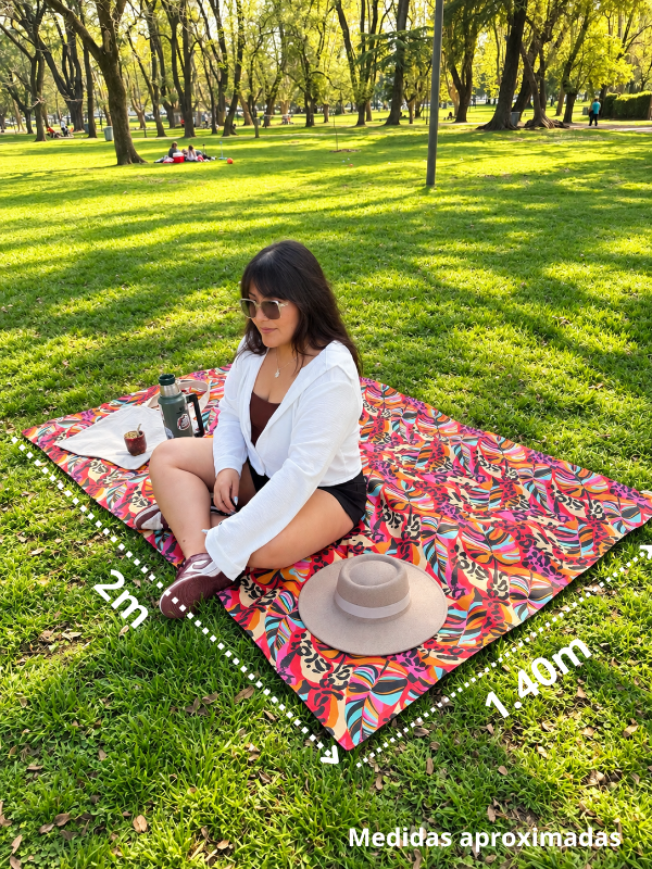 Producto - Jamaica - Impermeable Grande (BOLSO DE REGALO) - 1