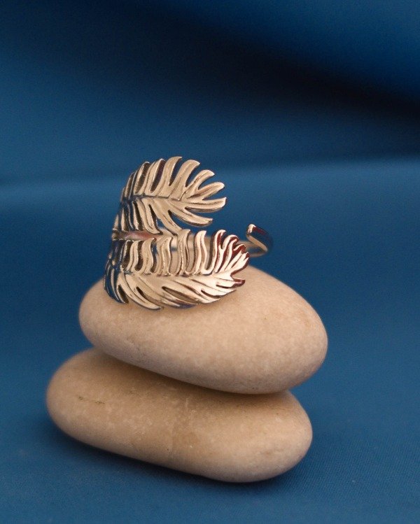Producto - ANILLO MONSTERA