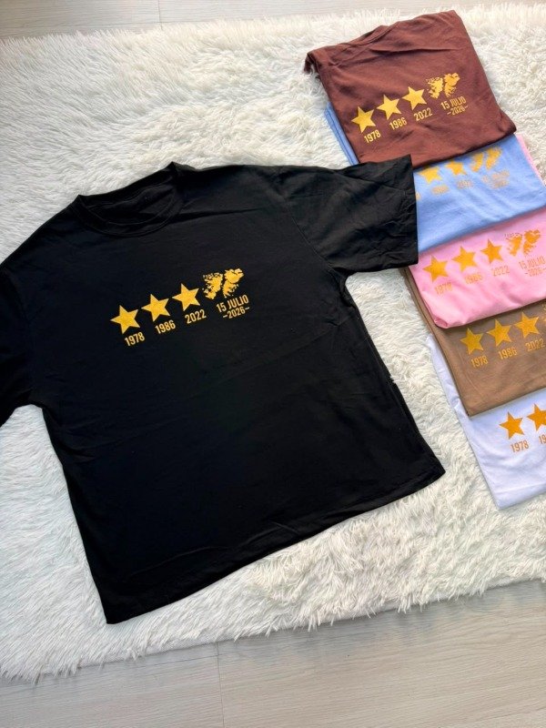 Producto - Remera Over 3 Estrellas Mundial