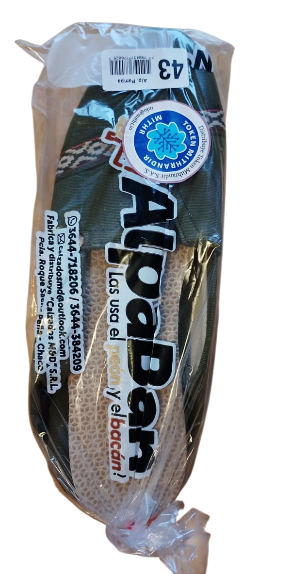 Producto - Alpargatas Talle 43 - color Negro