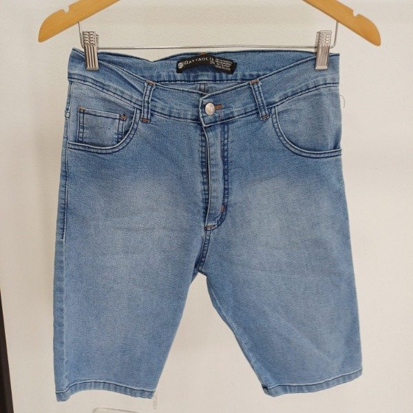 Producto - 150 - BERMUDA JEAN HOMBRE TALLE 42