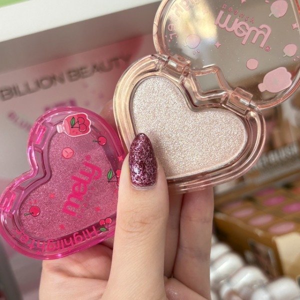 Producto - Iluminador Rosa corazon highlighter 10gr - Mely