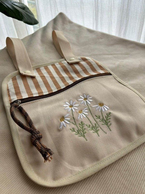 Producto - Bolsillo de reposera bordado
