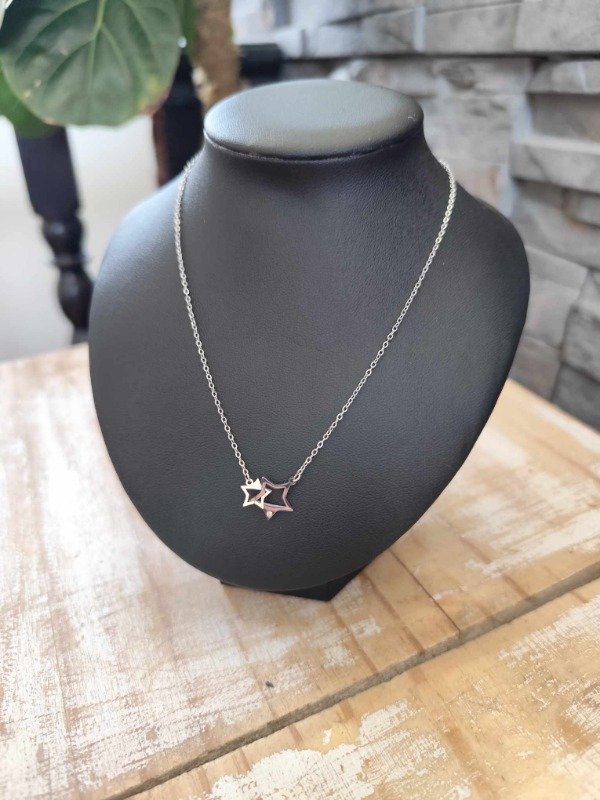 Producto - Gargantilla estrellas caladas. Acero quirúrgico.