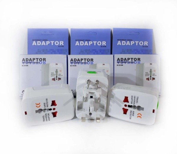 Producto - ADAPTADOR INTERNACIONAL VIAJERO