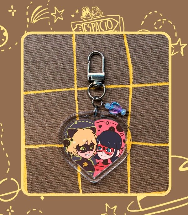 Producto - Llavero Corazón LadyNoir // Miraculous Ladybug