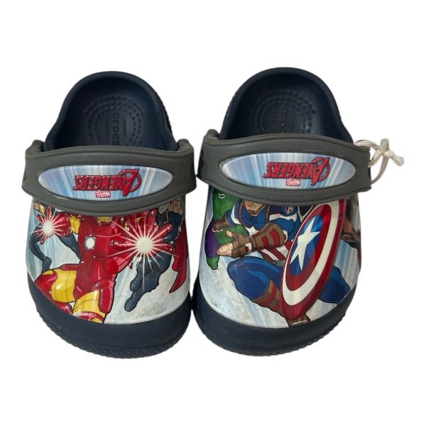 Producto - CROCS AVENGERS