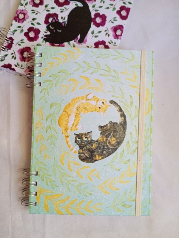 Producto - SketchBook A5 anillado gatitos - 0