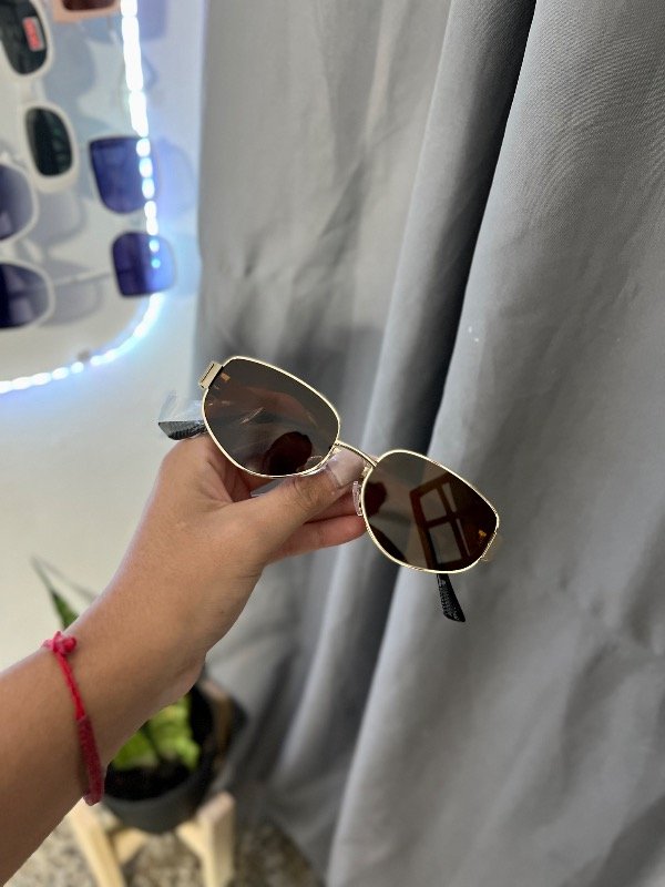 Producto - Lentes de sol 219