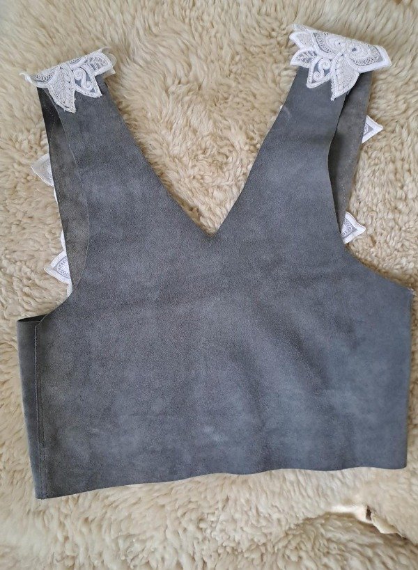 Producto - Chaleco gris customizado - 1