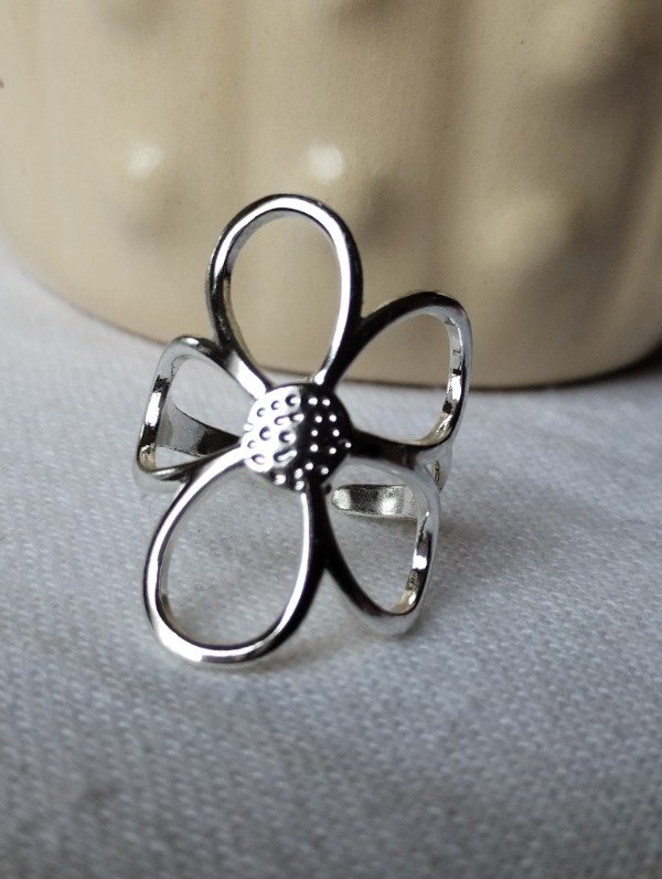 Producto - Anillo flor grande AB