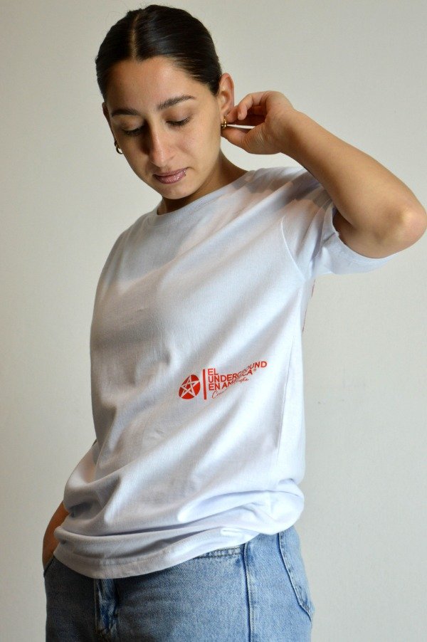 Producto - Remera Vintage Athleisure Blanco - 3