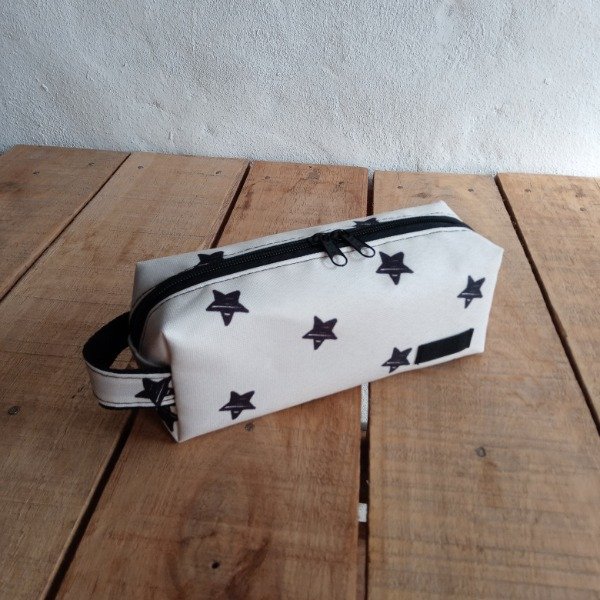 Producto - Cartuchera Cubo Estrellas