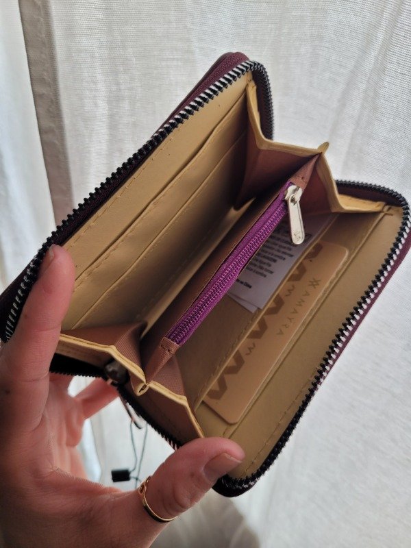 Producto - Billetera simple bordó con bolsillo delantero - Amayra - 2
