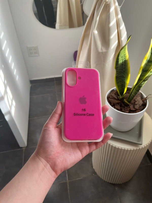 Producto - Silicone Case Dragon Fruit (Iphone 16)