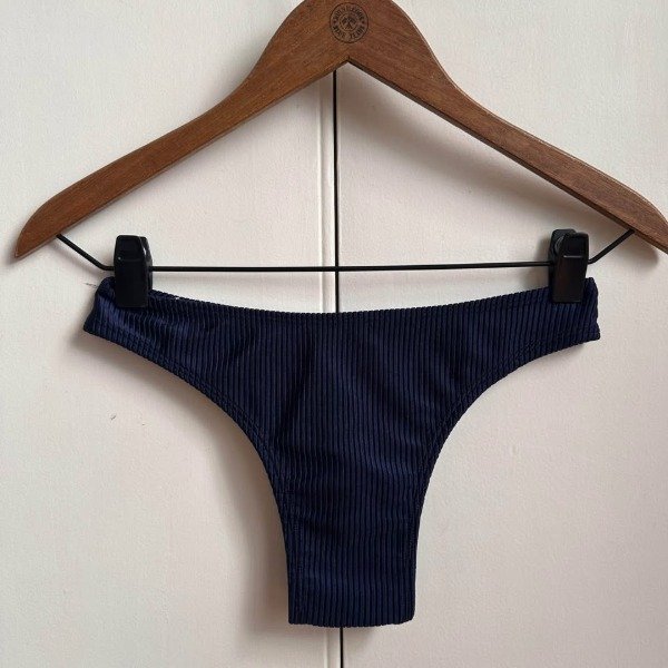 Producto - bikini triángulo negra Talle 1