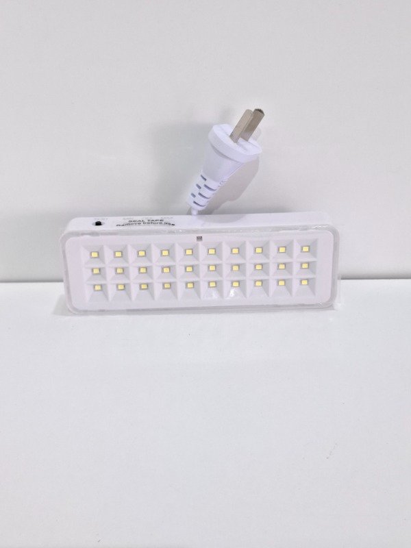Producto - Luz de emergencia 30 led - 1