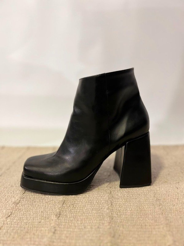 Producto - BOTA BEBA