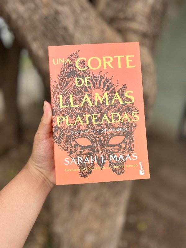 Producto - Una corte de llamas plateadas - SAGA ACOTAR - LIBRO 5