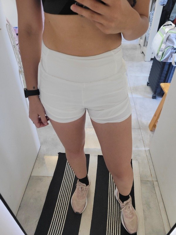 Producto - Short Deportivo con Calza Interior y Bolsillo con Cierre