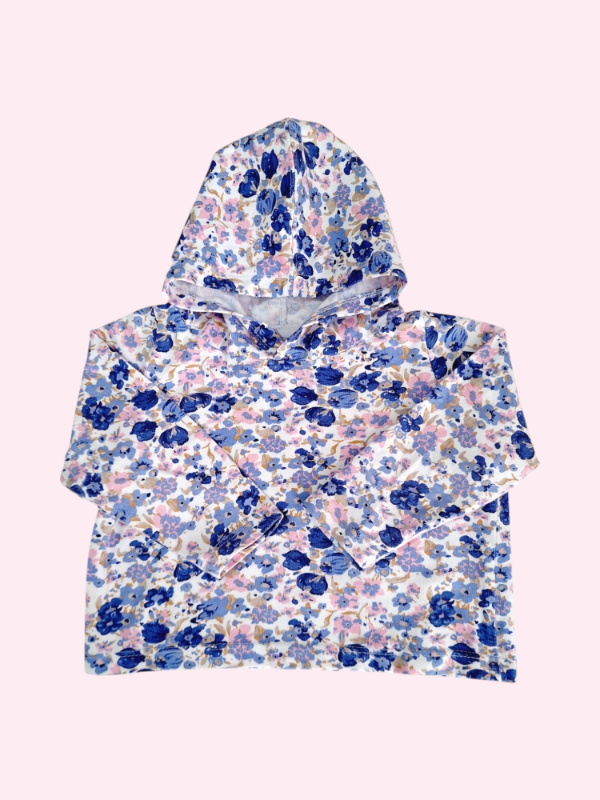 Producto - Buzo liviano con capucha blanco con flores azules Broer 12/18 meses