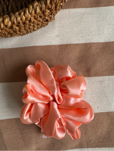 Producto - Scrunchie Lisa Satén