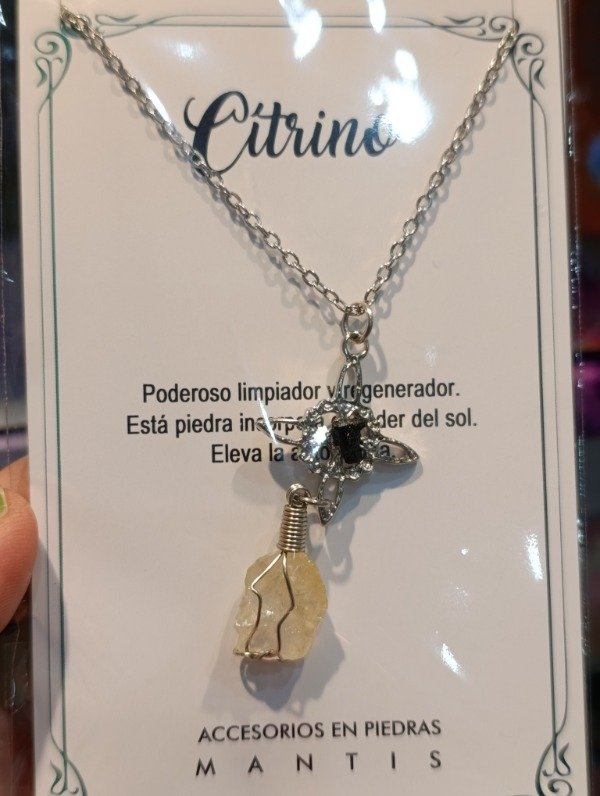 Producto - Dije con cadena nudo de bruja y piedra - 1